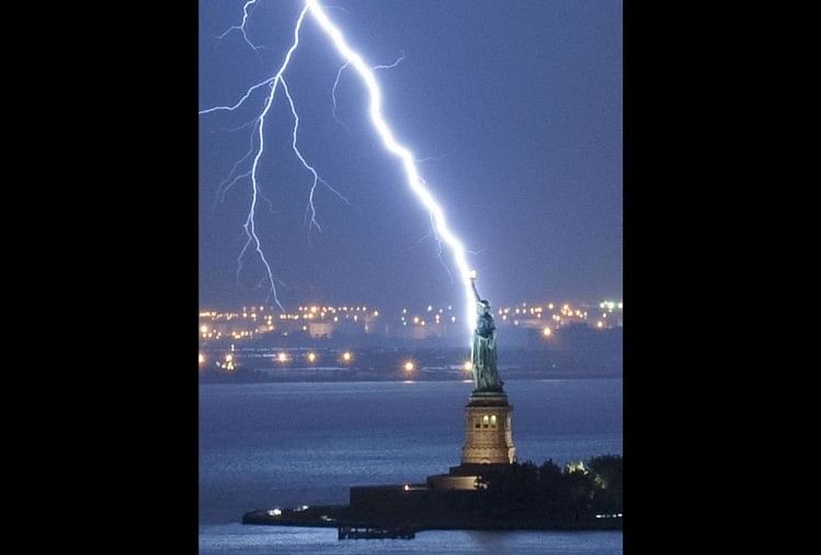 Viral Video Of Incredible Insane Footage Of The Statue Of Liberty Is