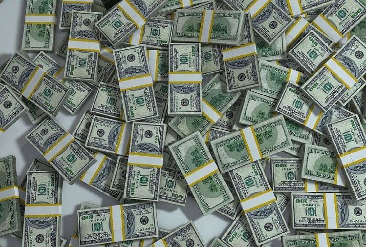 America Florida woman found 1 billion dollar balance in her account during ATM transaction