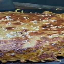 shopkeeper new experiment with maggi he is making its prantha watch this viral video