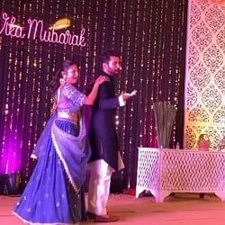 Wedding Dance Video bhaiya and bhabhi did a tremendous dance at the wedding