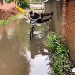 Desi Spiderman video the young man did such a stunt, people called him Desi Spiderman