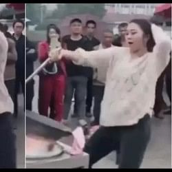 Trending Video Girl Dancing While making noodles Video Viral On Social Media