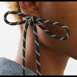 Balenciaga Shoelace Earrings know the price of this earrings that look like shoelaces