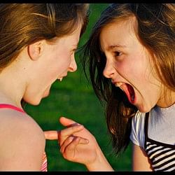 Girls Fight Two girls fought Over Common Boyfriend then boy did a surprising thing