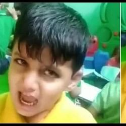Funny Video student threatened to shoot the teacher said Mere Papa Police Me Hain