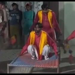 Viral Video: khatiya dance is going viral after nagin dance murga dance dance gutkha dance