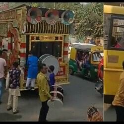 Viral Video: Students Dance On Bhojpuri Song Patli Kamariya In School Bus