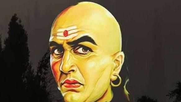 Chanakya Niti : मनुष्य को जानवरों और पक्षियों के इन गुणों से लेनी चाहिए सीख
