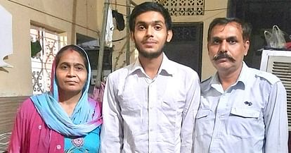 DTC Driver's Son Tops CBSE Class 12 Exam