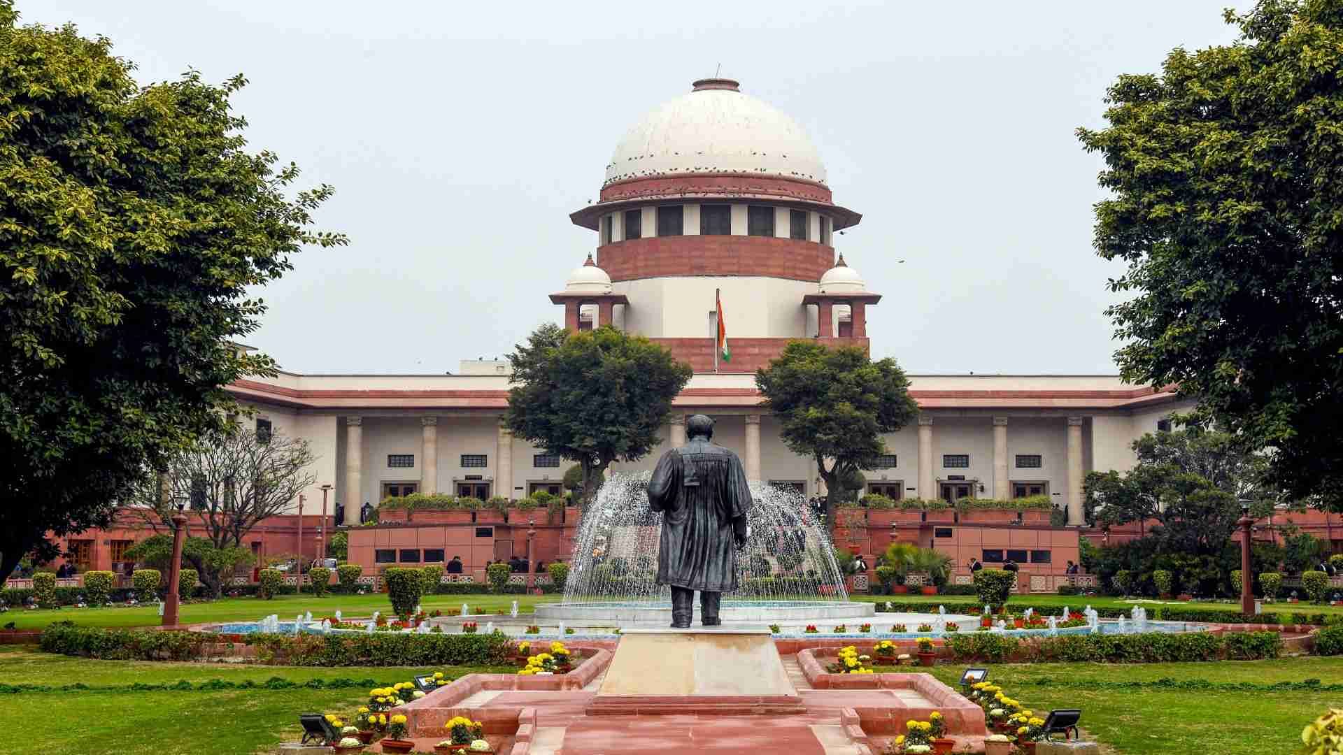 AIBE 19: SC allows final-year students to appear for All India Bar Examination, Read more details here