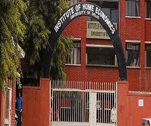 Delhi High Court is hiring Junior Judicial Assistants, last date of application June 30