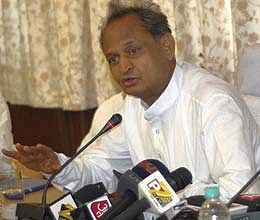 Gehlot lays foundation stone for government medical college