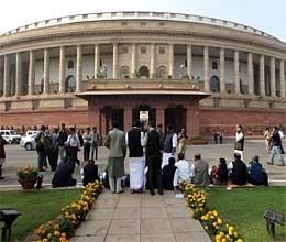 Lok Sabha gives nod to aviation university bill