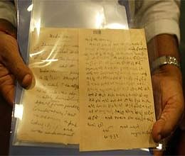 Gandhi's key letter goes under hammer Feb 14