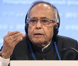 India's youth should help build resurgent India: President