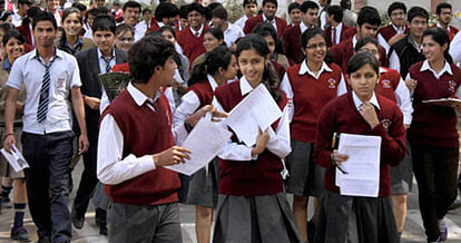 HC seeks report from centre on question paper leak 