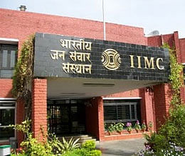 IIMC to start short-term course for Urdu journalists
