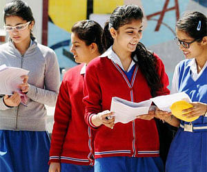 CBSE & ICSE Board meritorious to be given laptops