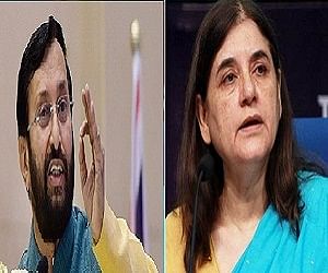 Father's name should not be mandatory for Degree Certificate, Women and Child Development Minister Maneka writes to HRD Minister Javadekar 
