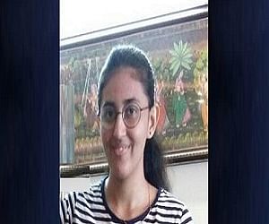 AIIMS MBBS Result 2017: Gujarat Girl Nishita Purohit Is All India Topper 